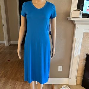 32* degrees cool  summer dress size XS light blue color so comfy and cool